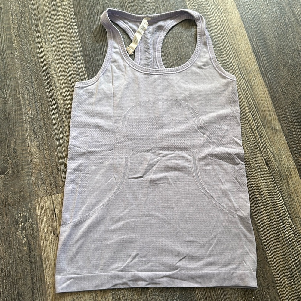 Lululemon athletic  top